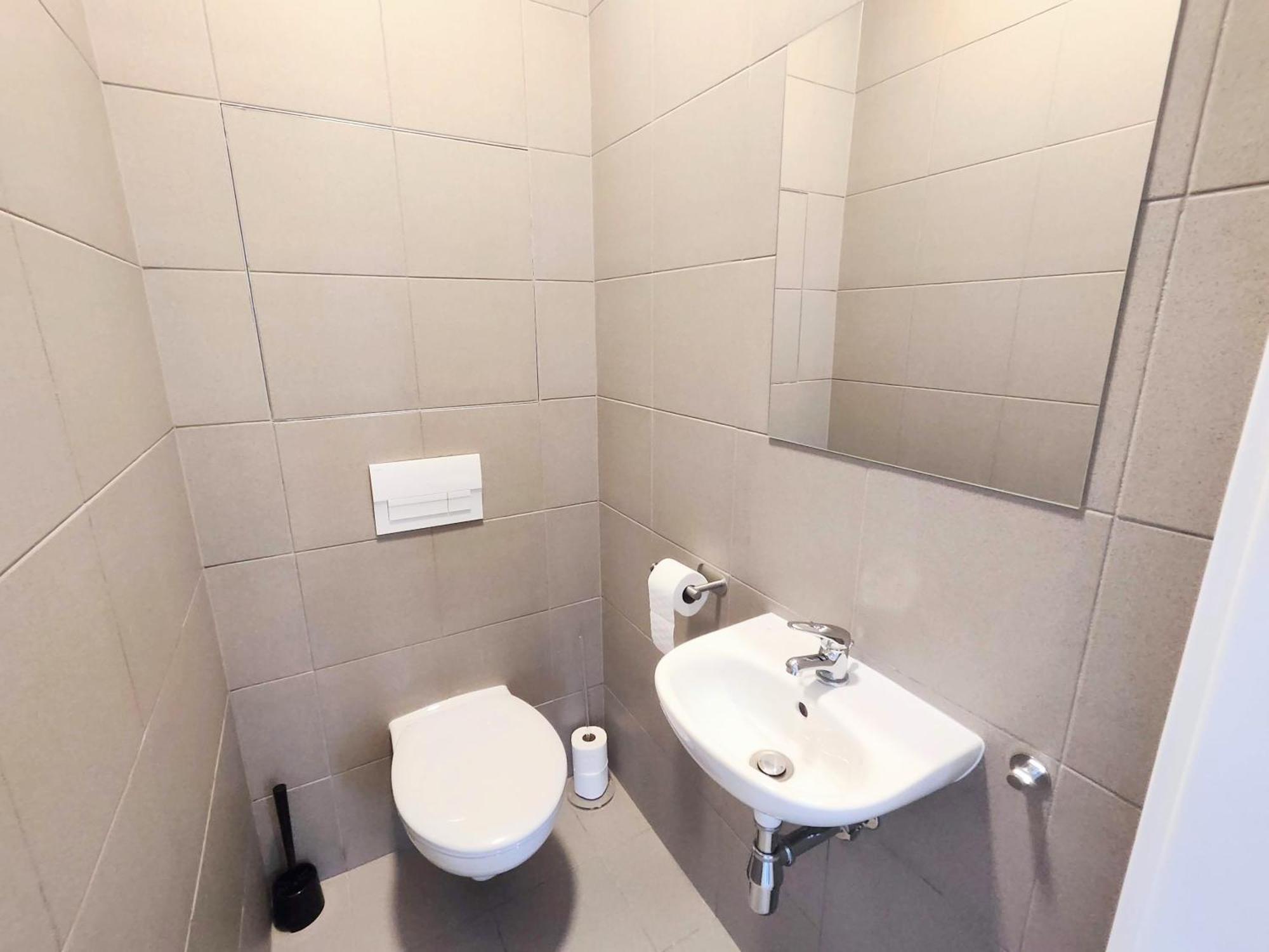 Cinnamon - Brand New - Presidential Garden - Air Conditioning - Free Parking บราติสลาวา ภายนอก รูปภาพ
