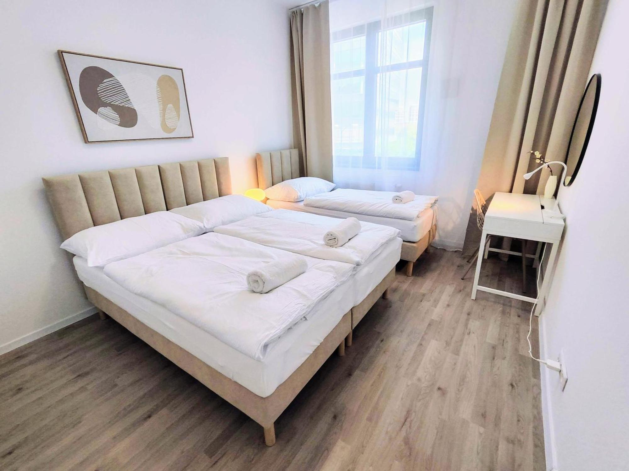 Cinnamon - Brand New - Presidential Garden - Air Conditioning - Free Parking บราติสลาวา ภายนอก รูปภาพ